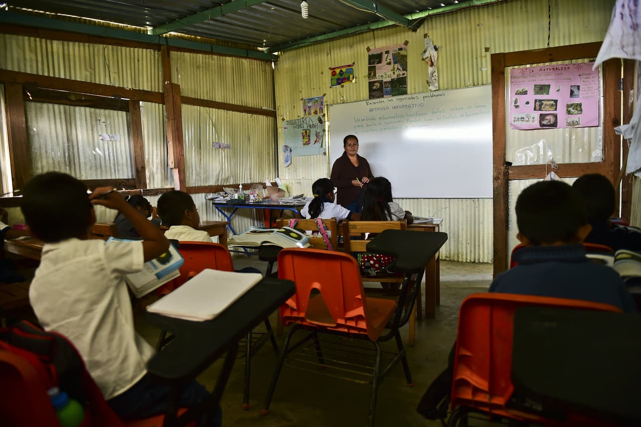 El ABC de la controvertida Reforma Educativa del presidente Enrique Peña Nieto