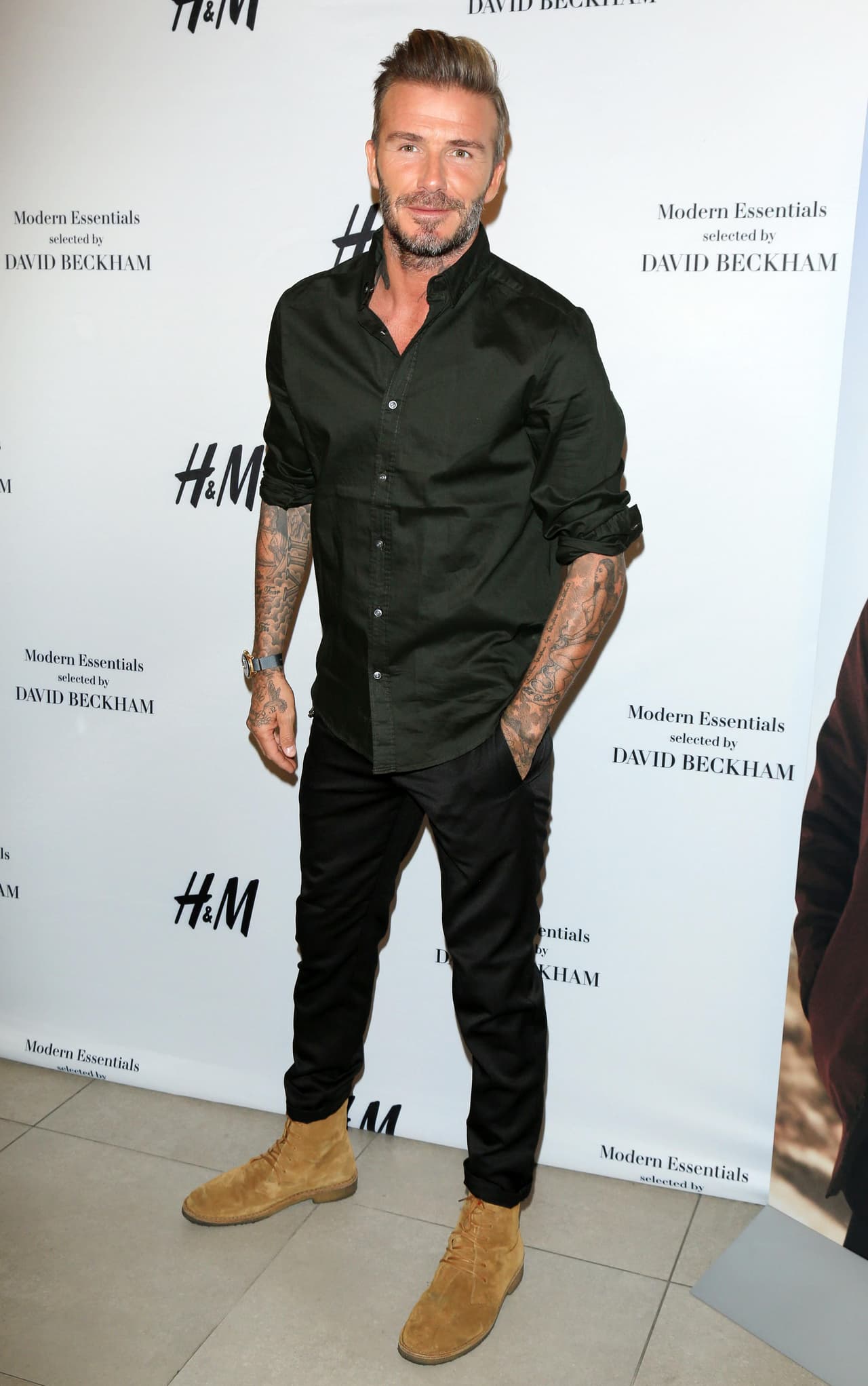 El ex futbolista lanzó su nueva colección de ropa de la mano de H&M.