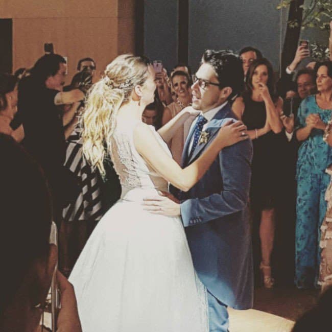 En septiembre de 2017, Regina Blandón se casó con Roberto Flores luego de tres años de relación. 
<br>