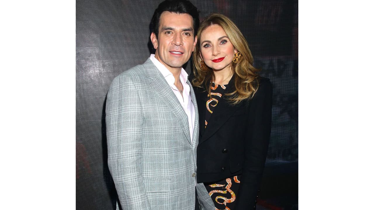 Jorge Salinas y Elizabeth Álvarez