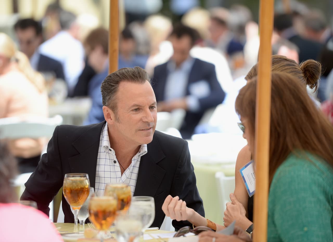 De acuerdo con Mirror, la duquesa 
<b><a href="https://www.mirror.co.uk/3am/celebrity-news/inside-meghan-markles-low-key-24660996" target="_blank">contrataría a Colin Cowie</a></b>, un famoso organizador de eventos, fiestas y bodas. 
<br>