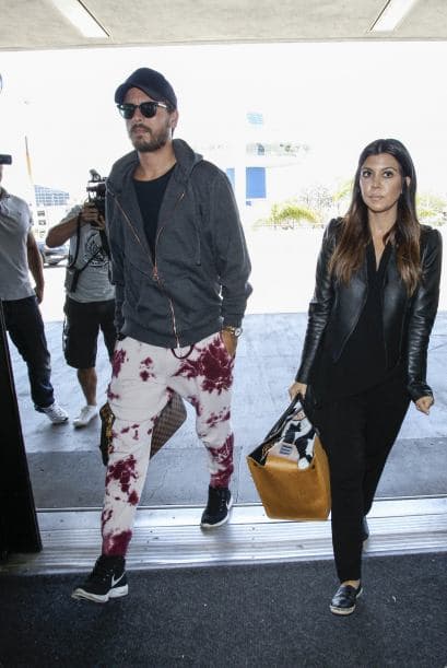 Todo, luego de que una noche él corriera a la habitación de ella tras haber tenido una discusión con la madre de sus hijos: Reign, Mason y Penelope.