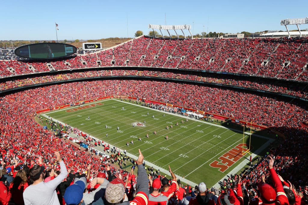 Kansas City Chiefs | Esperan jugar ante unos 16.000 fanáticos para los juegos de principios de temporada.