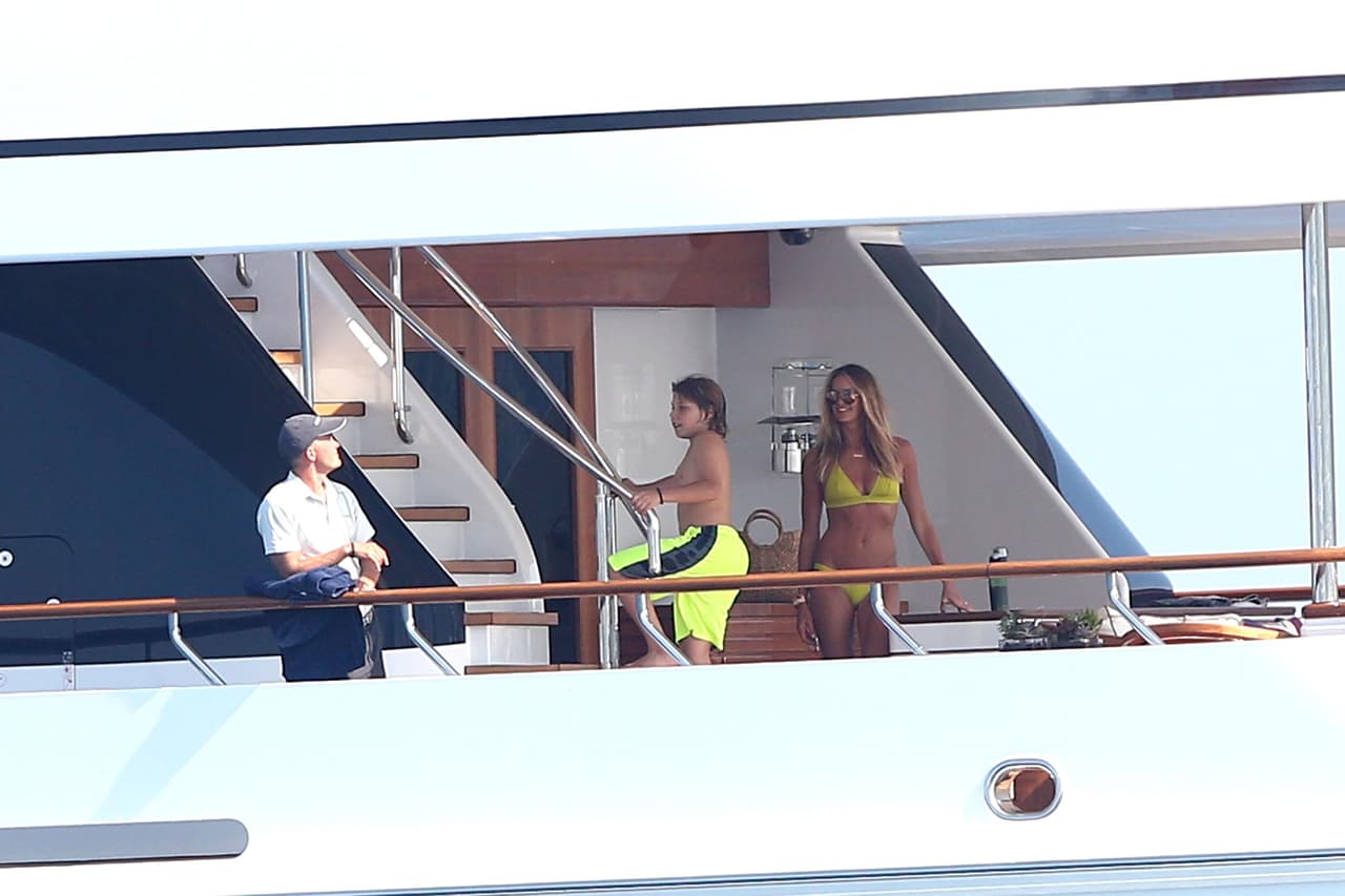 Y sonreía a cada momento.