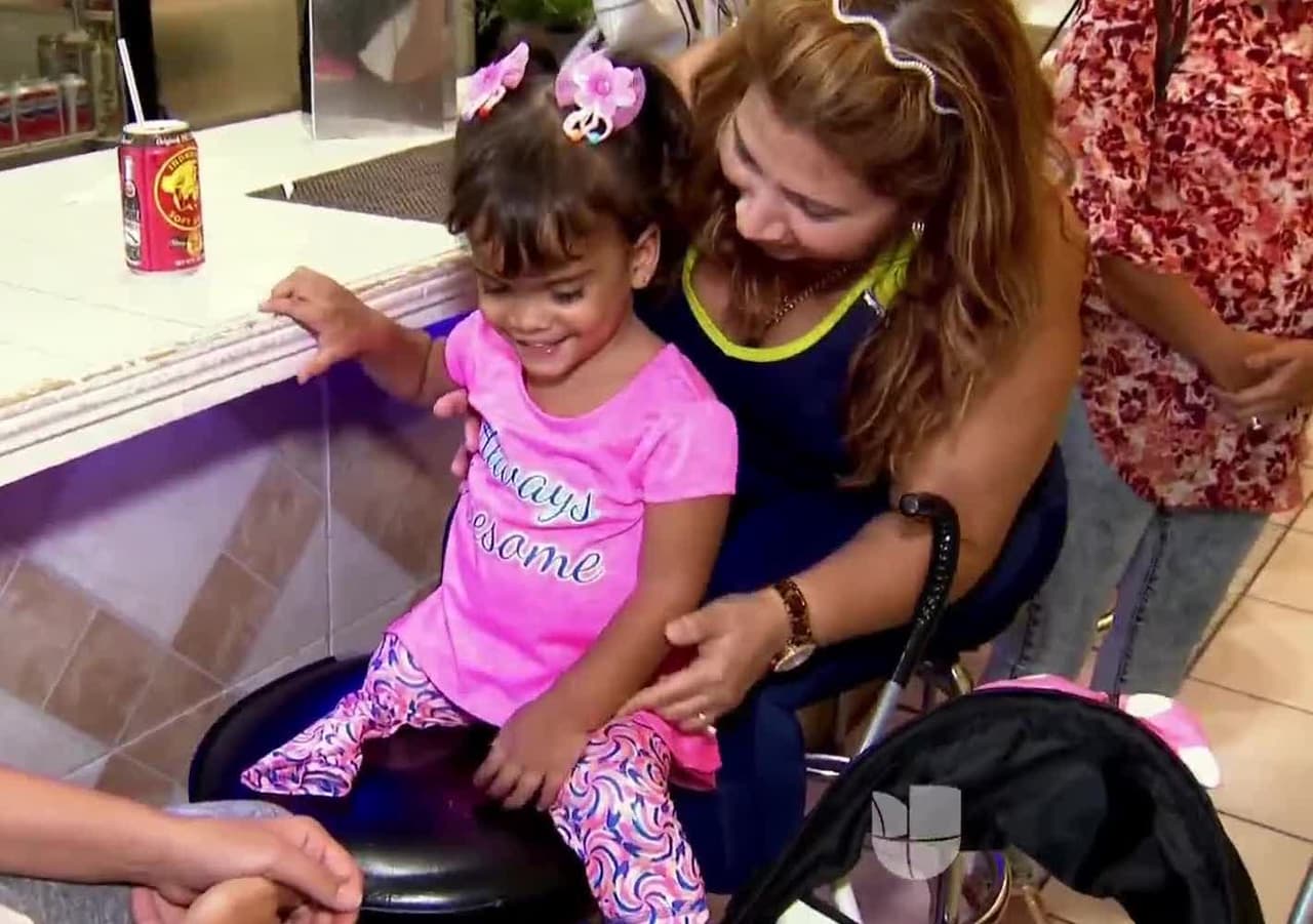 Ver caminar a su hija: el anhelo de una madre cubana que lucha por mejorar su vida