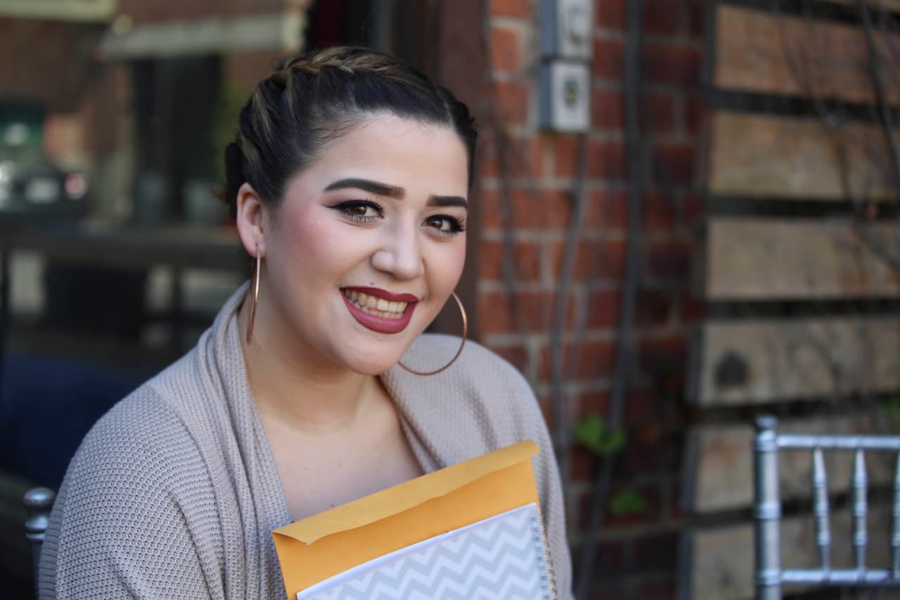 Las concursantes de La Reina de la Canción se enfrentarán en un 'Duelo de Reinas', donde tendrán que cantar a dúo con una compañera de su mismo equipo y probar quién es la mejor. Para eso, estuvieron ensayando con sus capitanes y mentores.