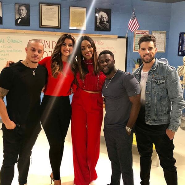 El cine le sigue ofreciendo buenas oportunidades de trabajo. Hace pocas semanas viajó a Los Ángeles para tener una participación en la película 'Night school', donde conoció a figuras como Kevin Heart, Tiffany Haddish, Casper Smart y Rodrigo Basurto en el set de la película". 
<br>