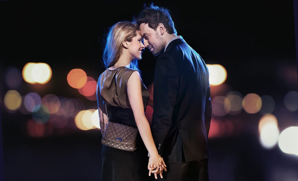 <b>Compatibilidades de los signos de tierra en este año 2020 (Tauro, Virgo y Capricornio)</b>
<br>Recuerda la regla general de la compatibilidad de tierra con agua, pero no ignores la compatibilidad numerológica y también que en determinados meses habrá compatibilidad con signos aparentemente poco compatibles, pero que podrían funcionar ¡de no ser así nunca habría parejas de diferentes elementos viviendo en armonía y amor!
<br>