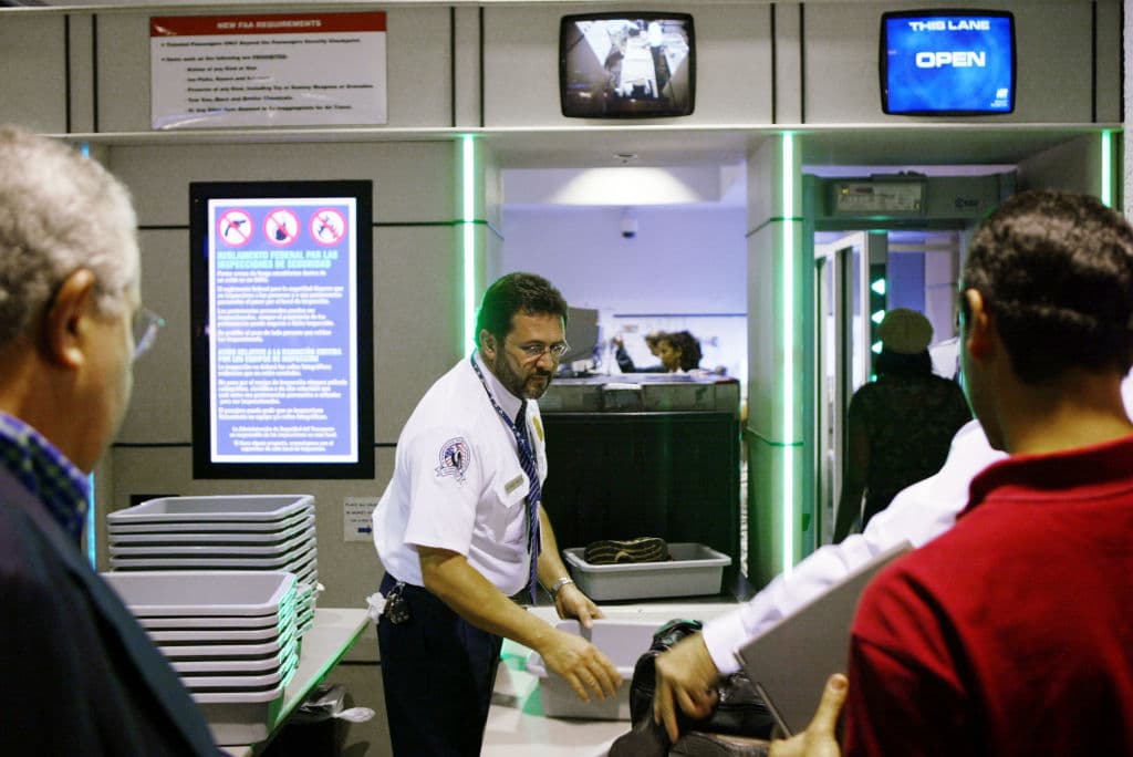 Tampa tiene uno de los 10 aeropuertos con mayor decomiso de armas de fuego a nivel nacional