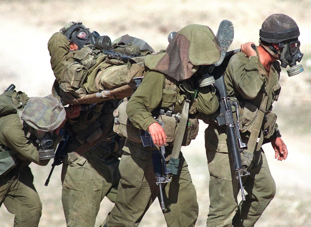 <b>Entre 1980-88,</b> Iraq usó armas químicas contra Irán durante la guerra librada entre 1980 y 1988 y también usó gases mostaza y gases nerviosos contra los habitantes kurdos que vivían en Halabja al norte de Iraq en 1988.