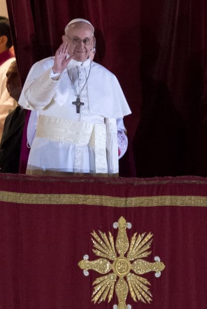 Preocupado por la educación, una de sus prioridades ha sido dedicar los esfuerzos de la iglesia argentina a los centros educativos y no solo a los concertados católicos.