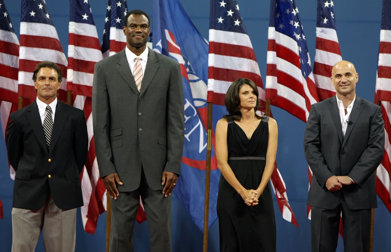 A nivel deportivo, Hamm se ganó el respeto de los diferentes referentes de cada una de las disciplinas.