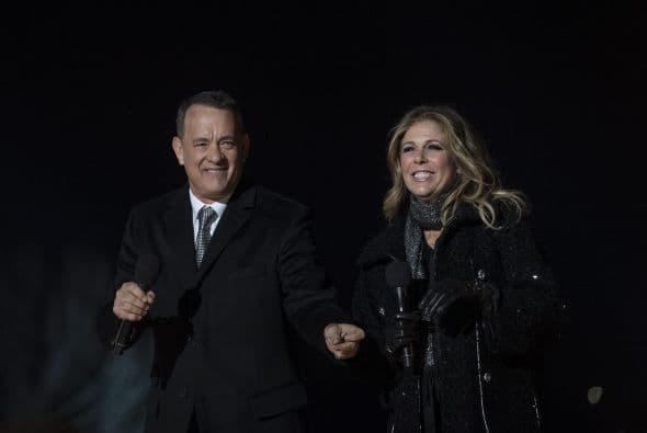 El matrimonio de actores Tom Hanks y Rita Wilson fueron los encargados de presentar el evento.