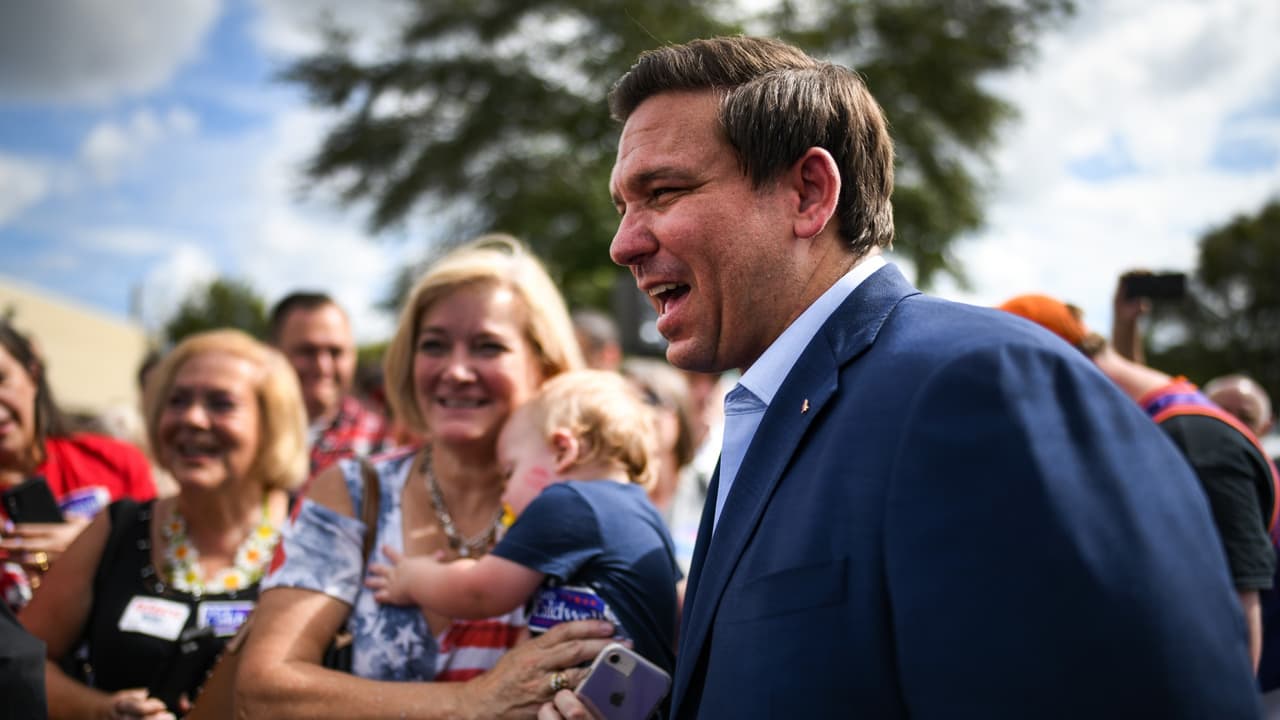 Ron DeSantis asume como nuevo gobernador de Florida y asegura que no permitirá las ciudades santuario