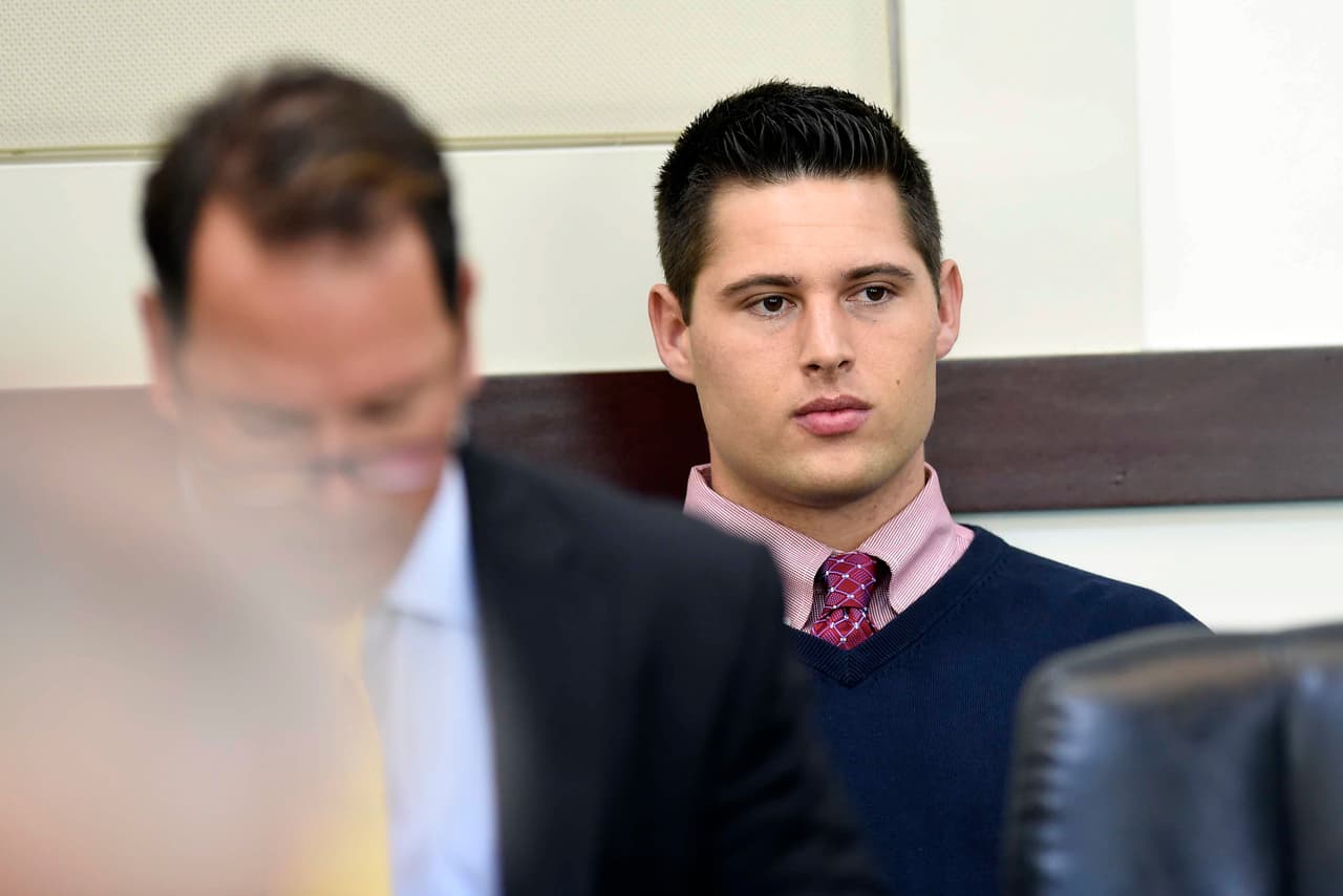 Juez condena a exjugador del Vanderbilt por violación