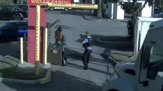 Guardia de seguridad dispara a sospechoso que roba un camión de Brinks en North Miami Beach