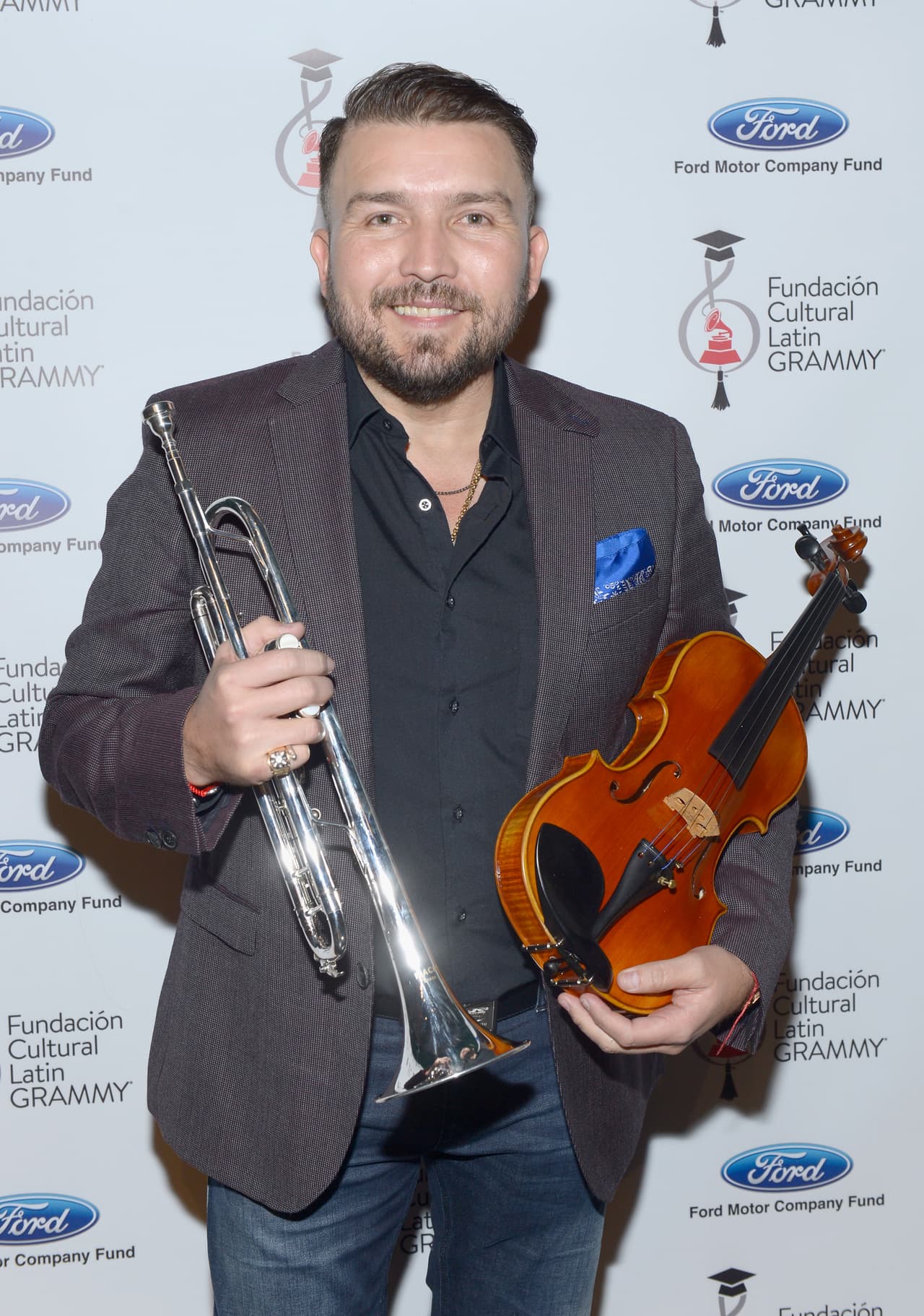 'Vale la pena', tema intérpretado por Banda El Recodo de Don Cruz Lizárraga, fue nominado a Mejor Canción Regional Mexicana.