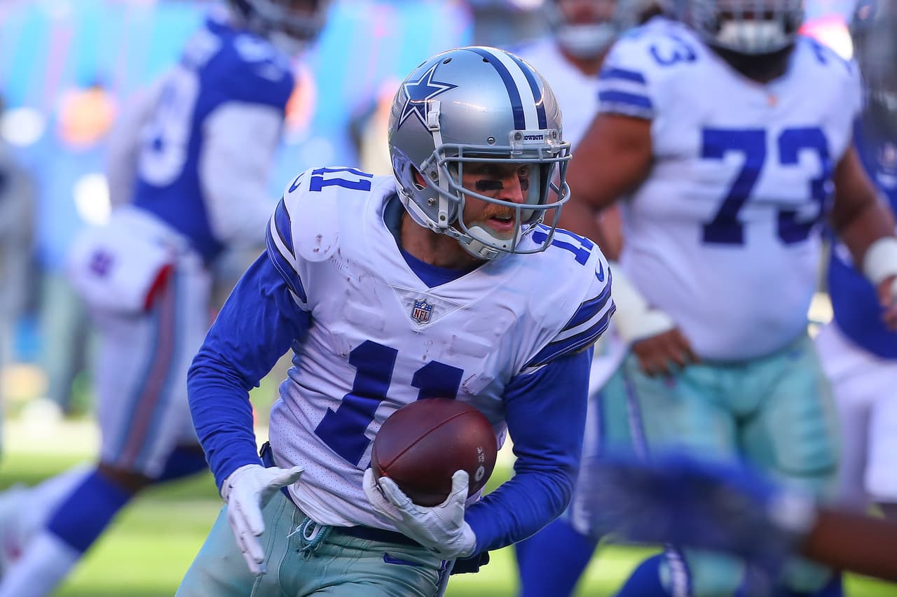 Dallas Cowboys wide receiver Cole Beasley (11) makes a catch and run during the National Football League game between the New York Giants and the Dallas Cowboys on December 30, 2018 at MetLife Stadium in East Rutherford, NJ.