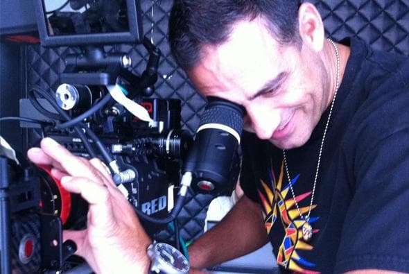 Además se ha desarrollado como director y productor.