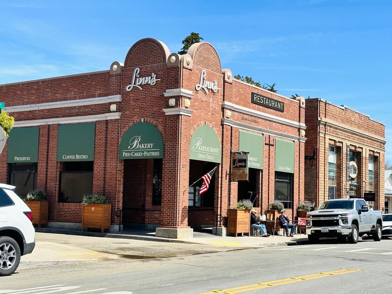 La arquitectura histórica de
<b>Cambria</b> le da una energía vibrante a este lindo pueblo escondido entre las colinas.
<br>