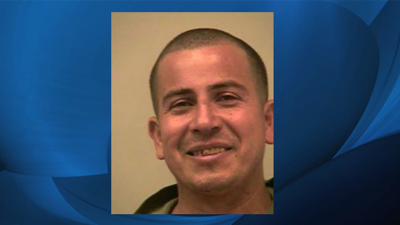 <b>Manuel Castillo.</b> Requerido por violación a su libertad condicional por agresión agravada.