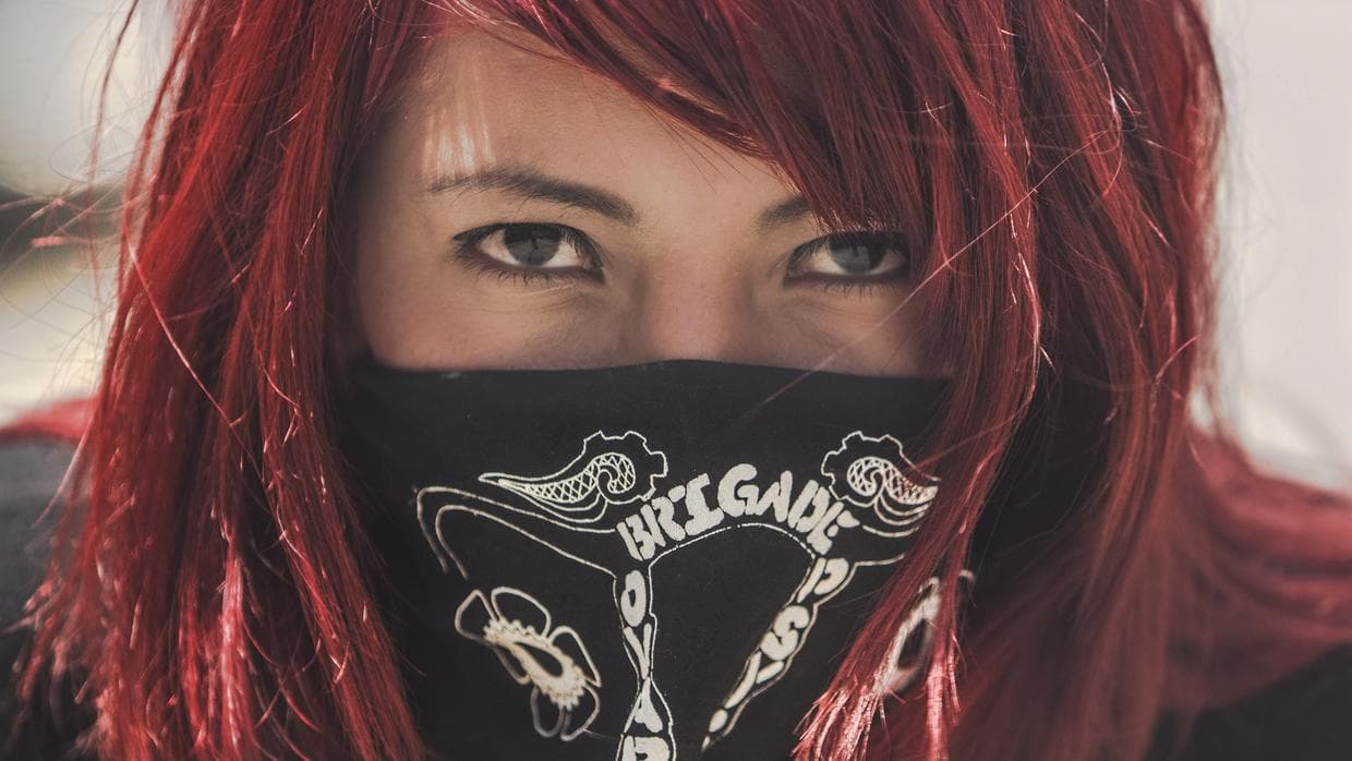 Meet the "Ovarian Psycos," a Latina bicycle brigade 