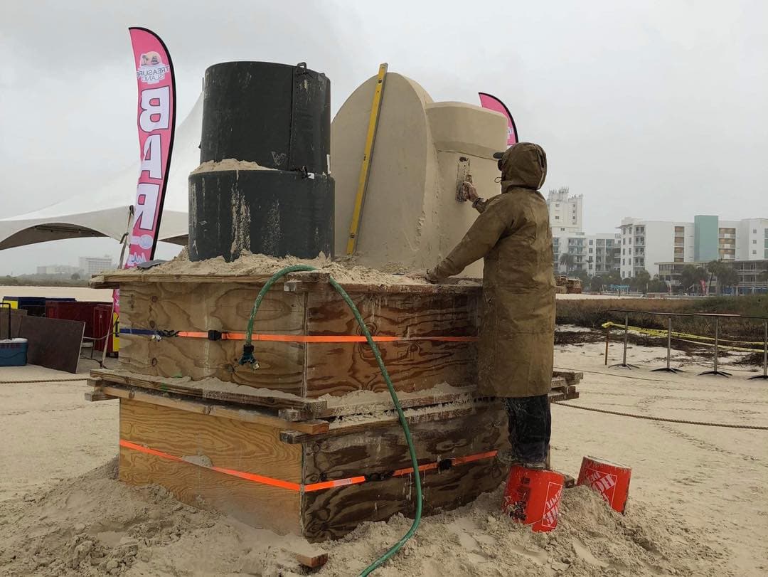 <b>Sanding Ovations</b> presenta "It's About Time" en la playa de 
<b>Treasure Island.</b>