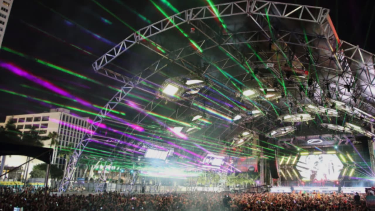  Comisión de Miami discute futuro de festival Ultra

