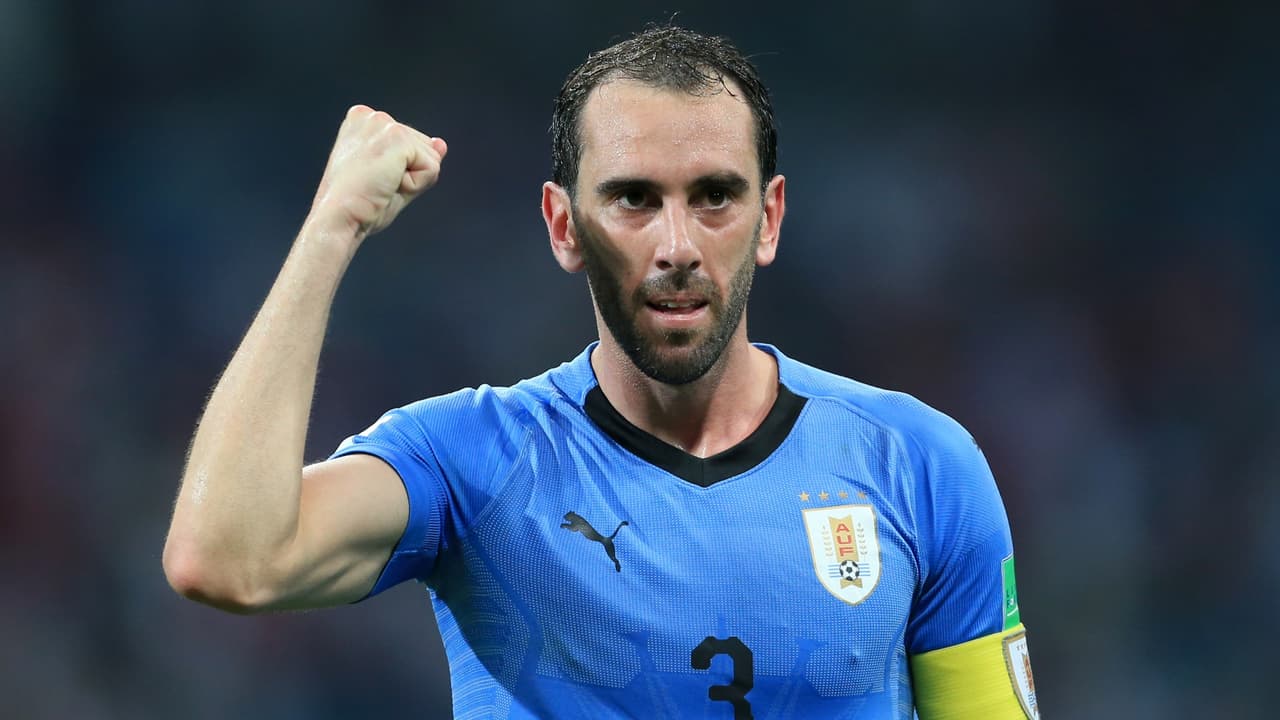 Godín: "Es un honor ser el jugador con más partidos en Uruguay"