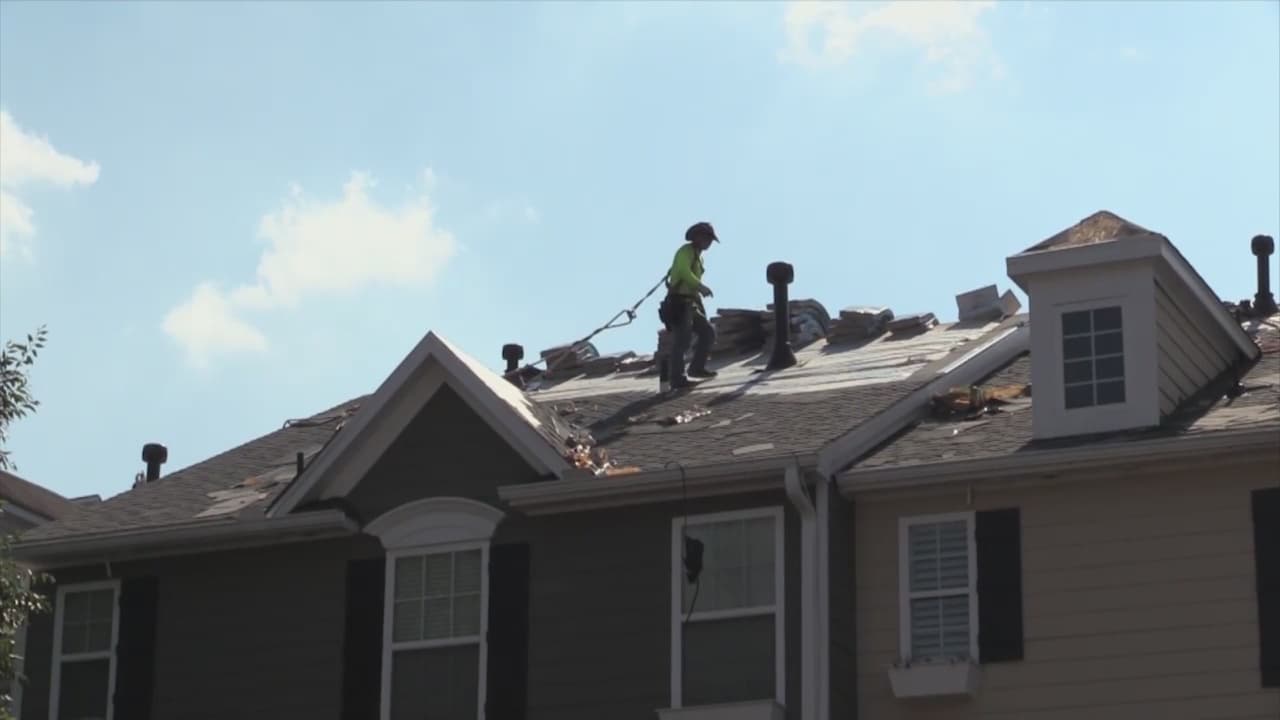 Advierten a trabajadores hispanos de Georgia sobre el golpe de calor y dan recomendaciones