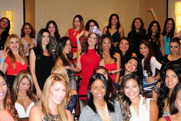 Aleyda Ortiz compartió con las chicas que audicionaron en Nueva York para Nuestra Belleza Latina 2015. ¡Y hasta consejo le dio a las chicas!