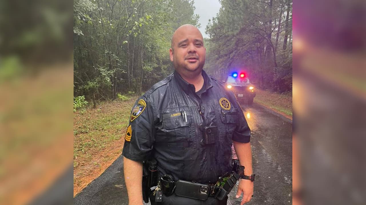 El juez Keough dio un especial agradecimiento al oficial Smith, que entró en condiciones de espesura de maleza y ayudó a guiar a 
<a href="https://www.facebook.com/photo?fbid=402597171435637&set=pcb.402601034768584" target="_blank">los niños</a> a un lugar seguro y tras esta hazaña fue ascendido a sargento.