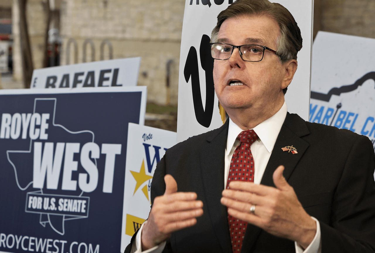 "Es una maniobra demócrata para robar las elecciones": vicegobernador de Texas sobre el voto por correo