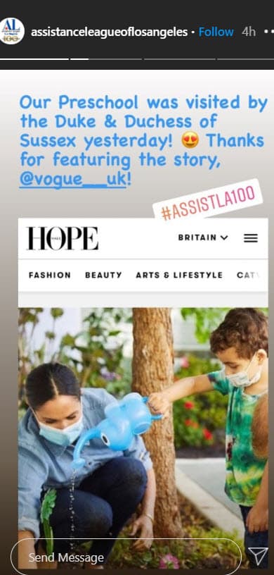 Ahí, el príncipe Harry plantó flores en honor a la memoria de su difunta madre, según confirmó la 
<b><a href="https://www.hellomagazine.com/royalty/2020090196332/prince-harry-meghan-markle-plant-flowers-princess-diana-death-anniversary/" target="_blank">revista Hello!</a></b> 
<b> </b>Estuvo acompañado por su esposa, Meghan Markle.