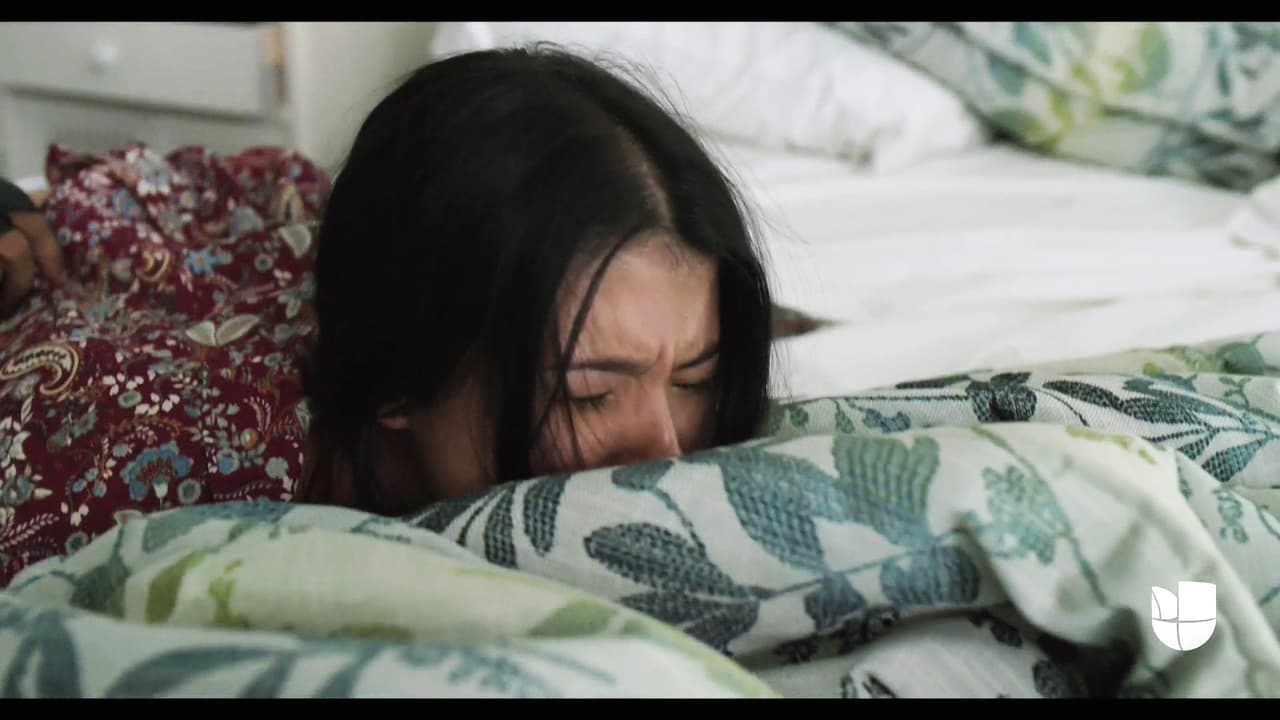 Sin embargo, al saber que su familia estaba en peligro decidió rendirse.