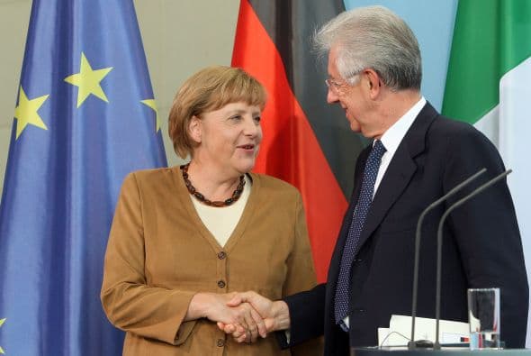 Según Merkel, Italia ha hecho un esfuerzo "impresionante" para consolidar sus programas de reformas, los cuales sin duda "pronto darán frutos".