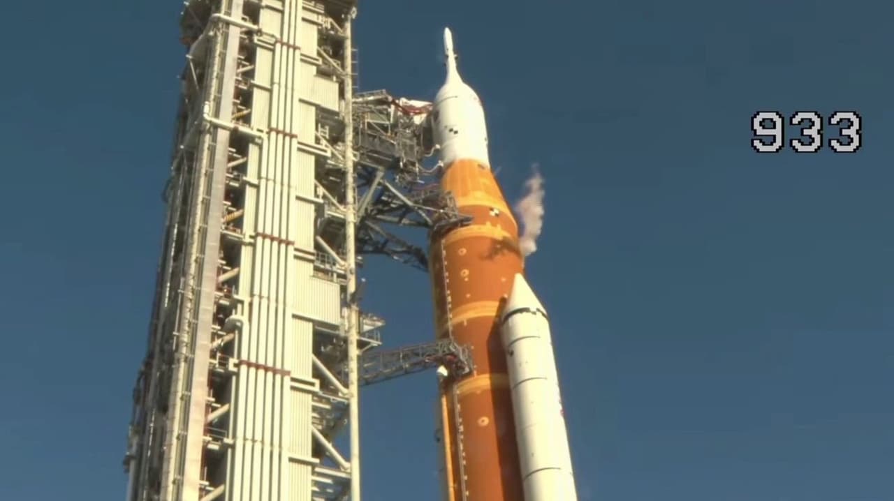 Equipo de Artemis II investiga problema de temperatura de baterías; pero sigue en pie cuenta regresiva para despegue