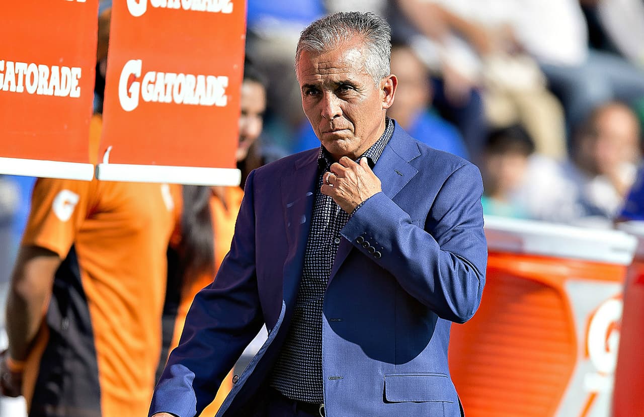 Sergio Bueno dejó la dirección técnica de Cruz Azul