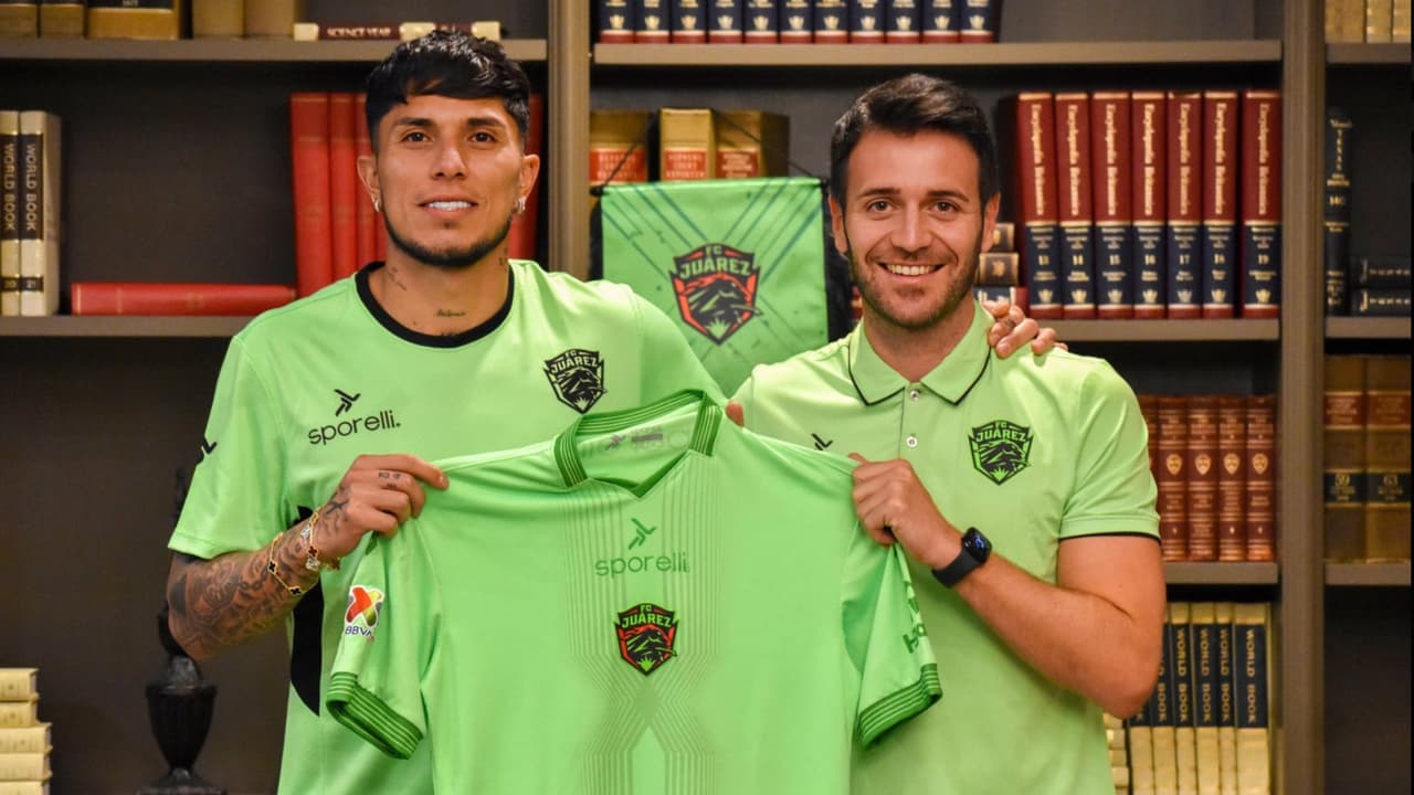 Juárez hace oficial regreso de Salcedo tras desvincularse de Cruz Azul