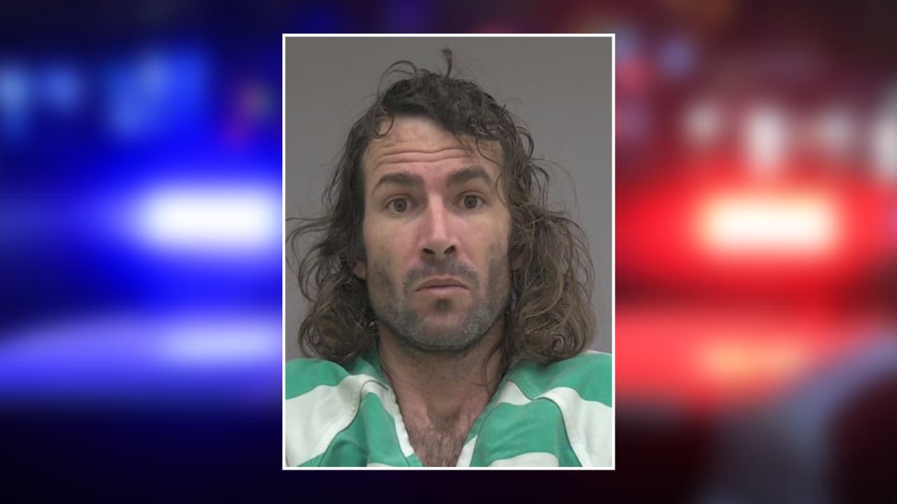 Murió mujer que fue atacada con un hacha en St. Petersburg 