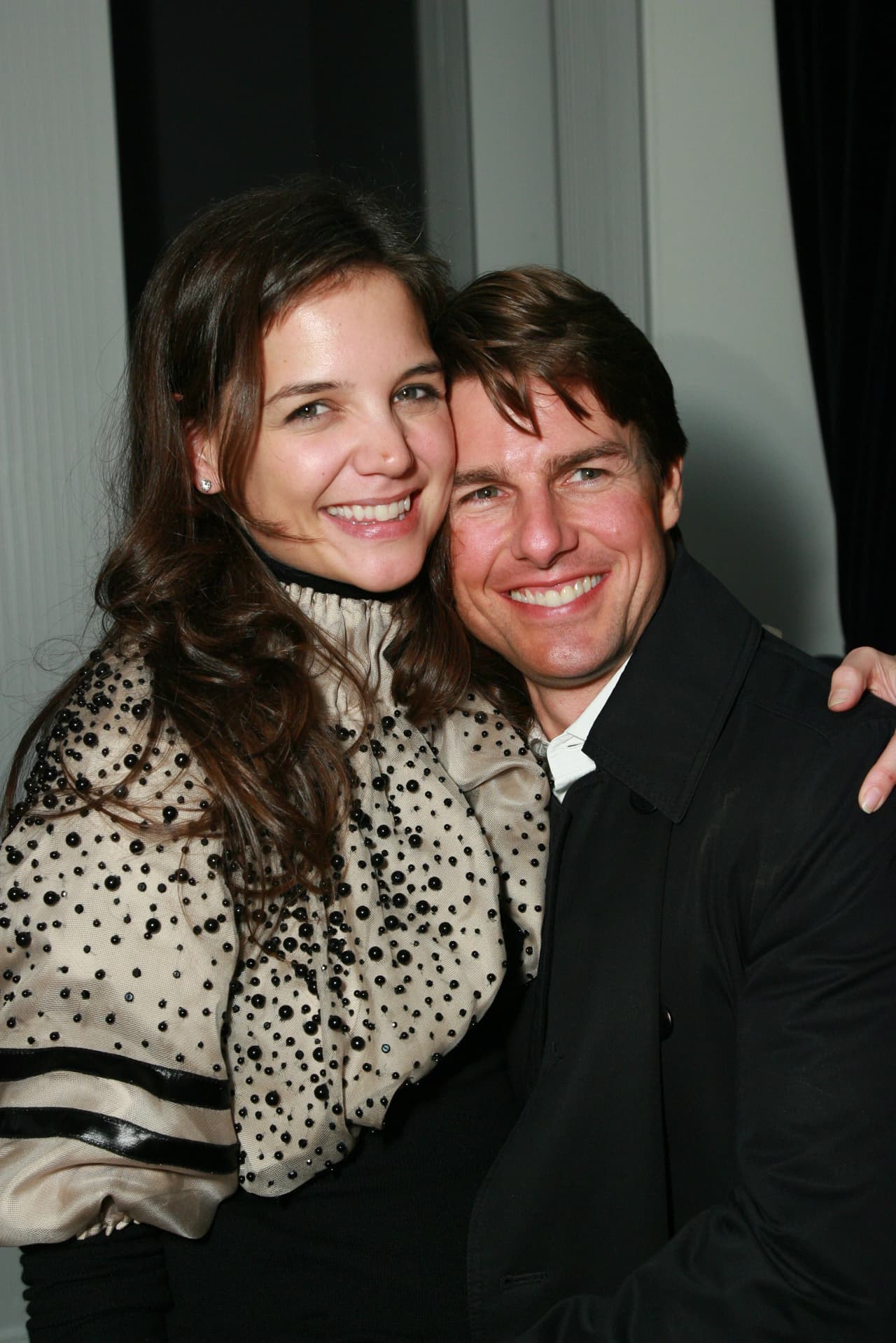 Tal vez ésto sea una señal de que el actor aún no saca a Katie de su corazoncito.