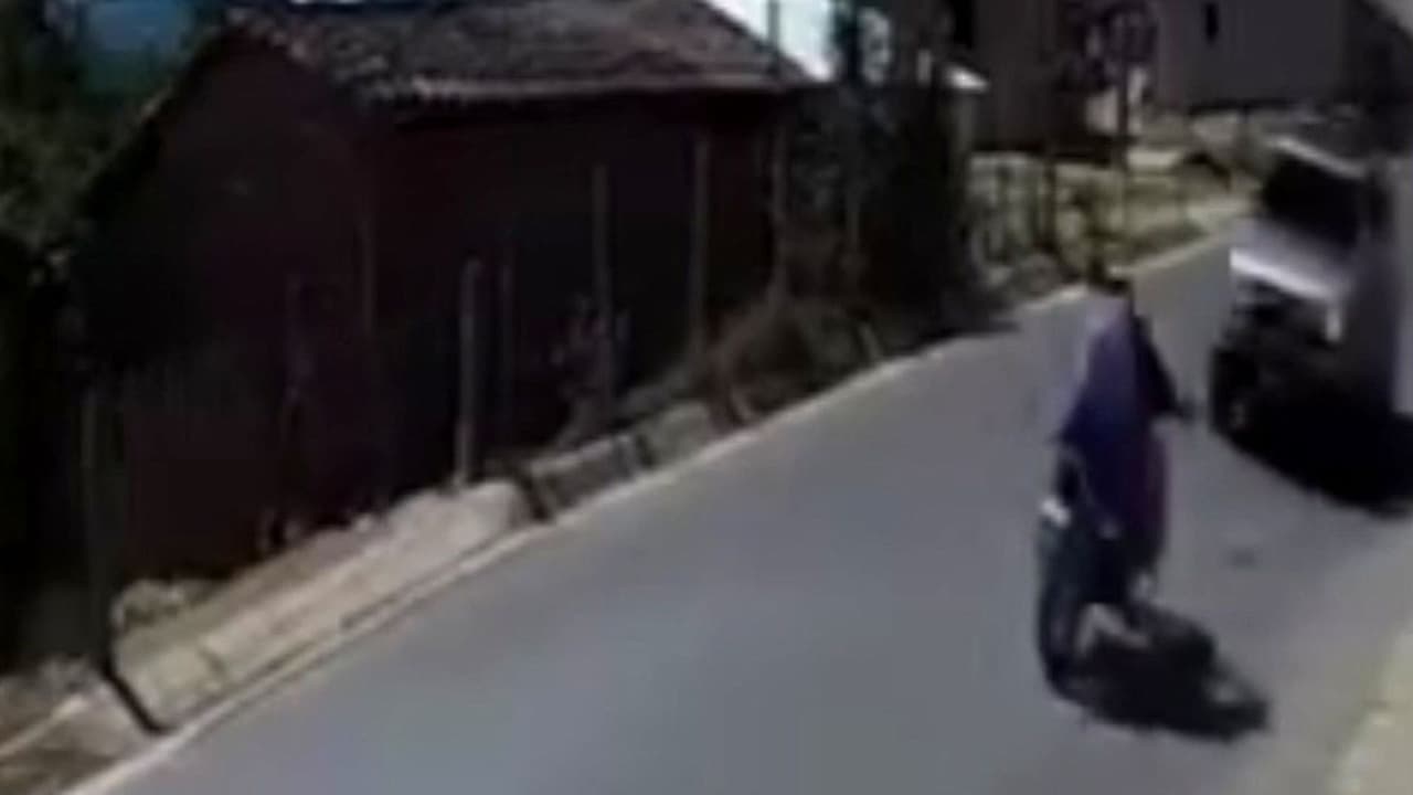 Pareja muere luego de que camioneta en sentido contrario chocó con su motocicleta en Guatemala