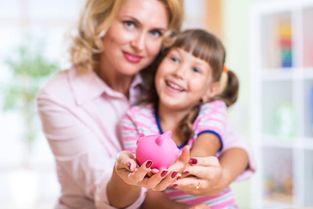 Para que al menos por unas horas dejen los móviles y la Internet y aprecien ese esfuerzo, a modo de enseñanza, a fin que sepan el valor del dinero y no se vuelvan exigentes y manipuladores.