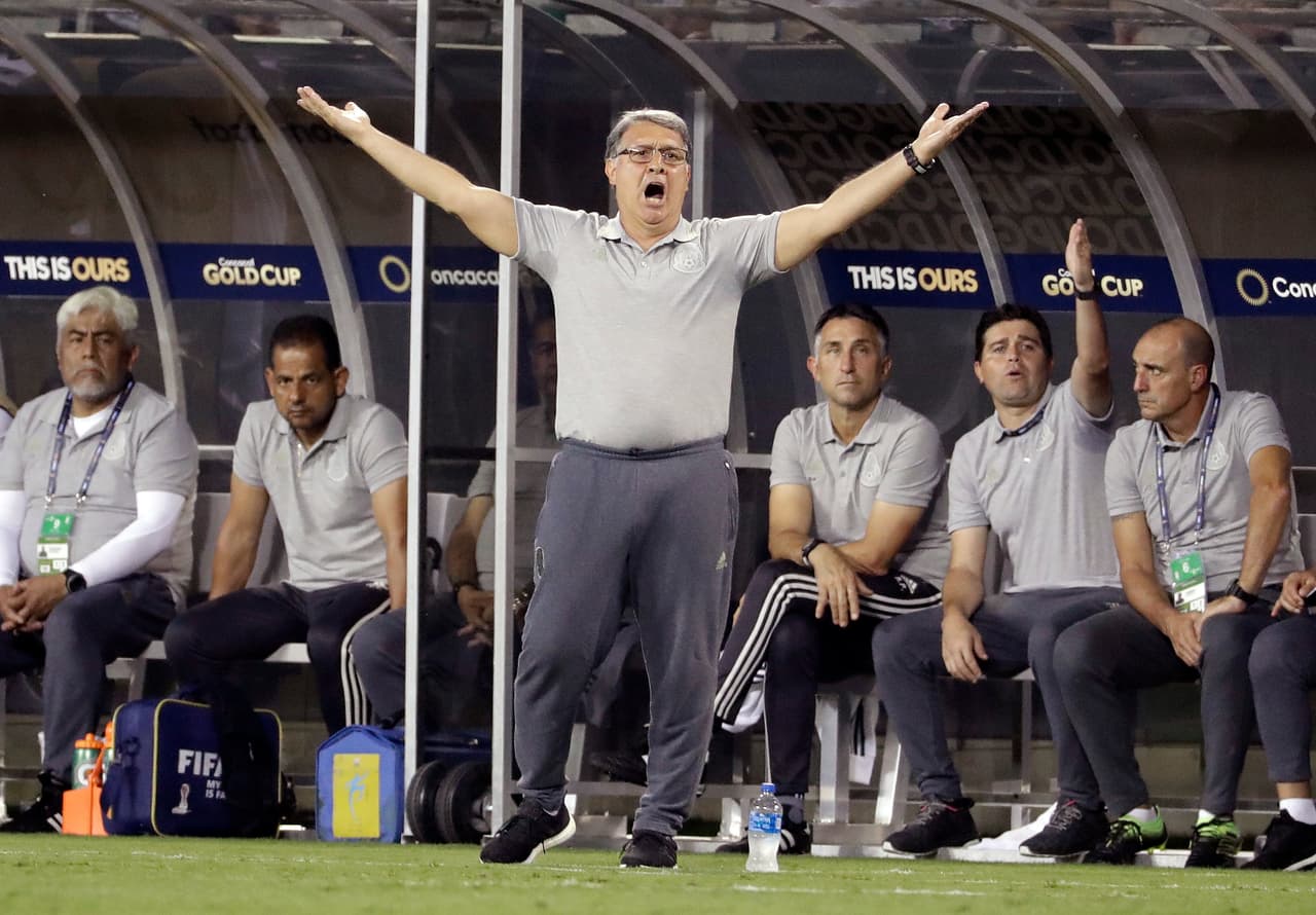 En el verano de 1991, Gerardo regresa a Argentina y consigue su tercer título con el Newell’s Old Boys en 1992.
<br>