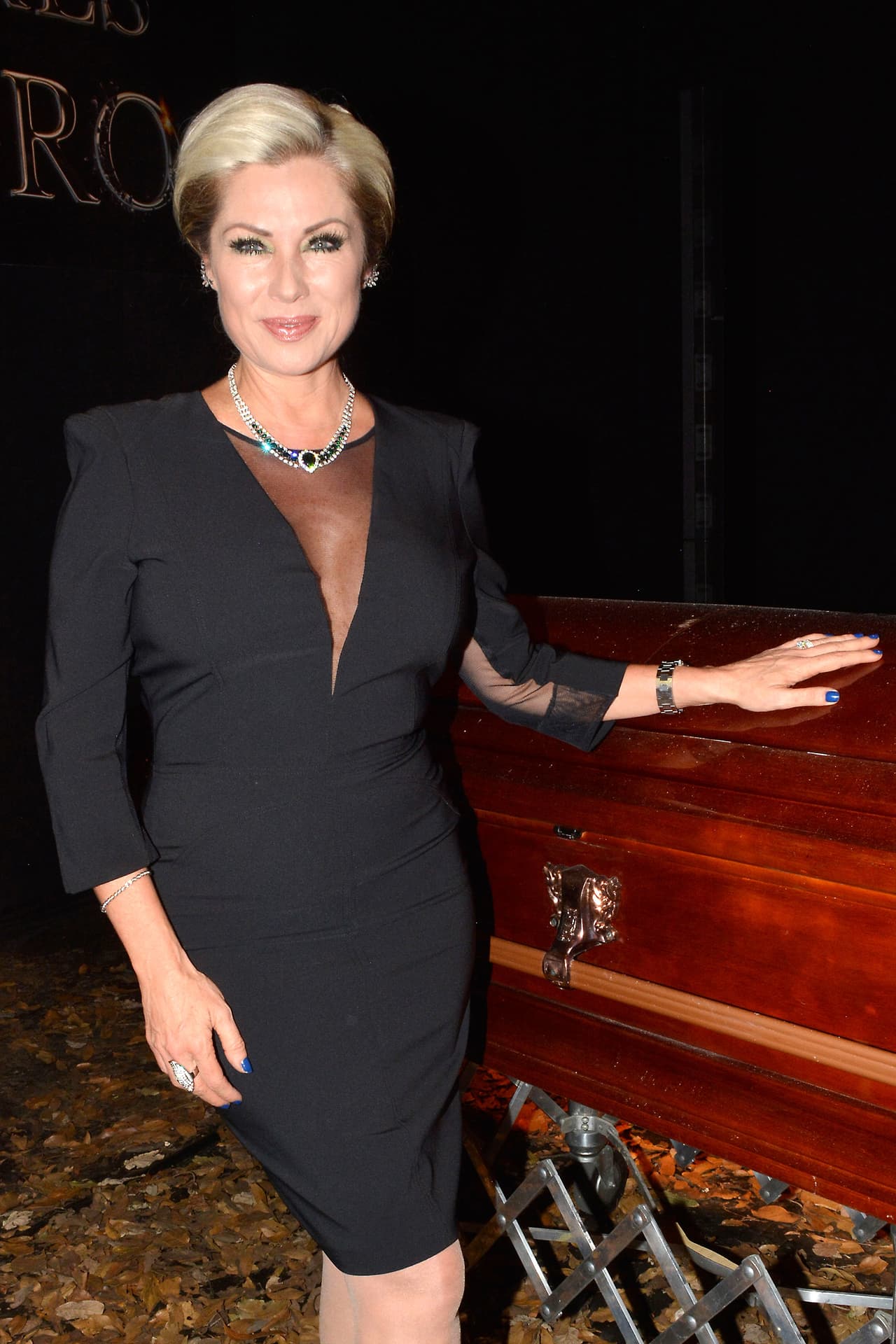 Lety Calderón será 'Irene Palazuelos', una mujer ambiciosa, sin escrúpulos, enferma de poder que será ejecutiva de las 'Industrias Farmatech'.