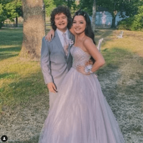 “¿Cuatro años? Eso es genial, te amo. Gracias por ser mi mejor amiga. Feliz aniversario goob”, se lee al pie de la instantánea.