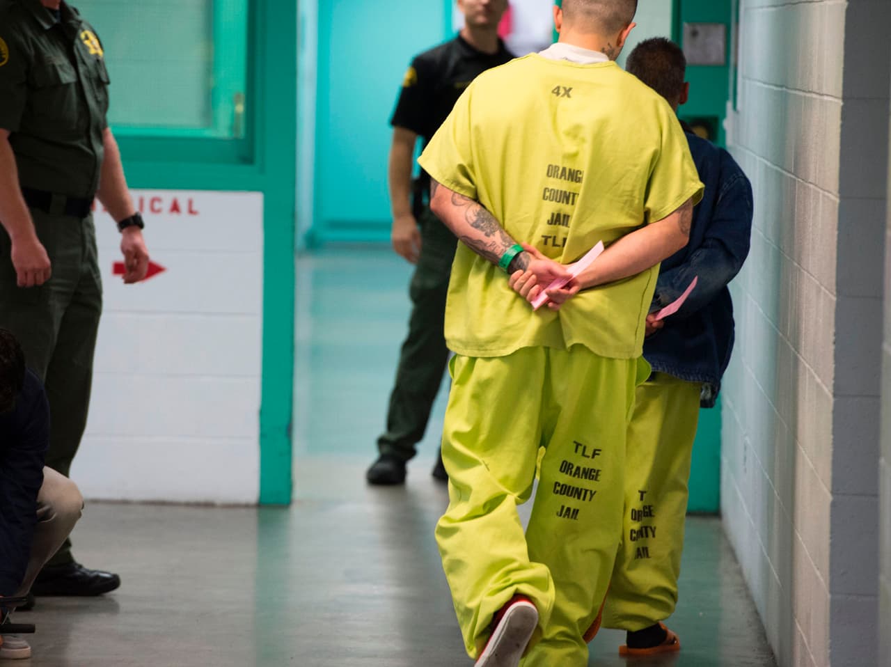 Algunos exconvictos de Florida se preparan para recuperar el derecho a votar en las próximas primarias