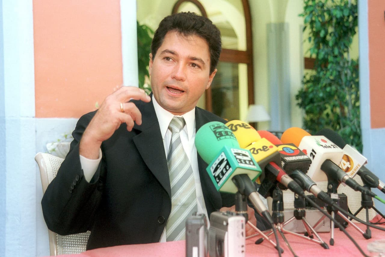 Henrique Fernando Salas Feo en una visita oficial a España. 2001