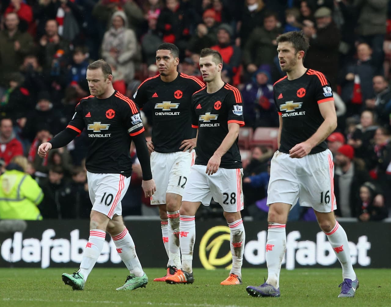 Sunderland 2-1 Manchester United: Los Devils vuelven a caer y se alejan de Champions