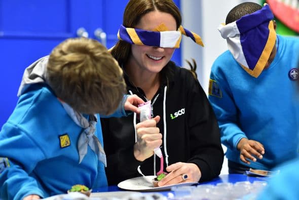 Y Kate se divirtió como una más de la tropa.